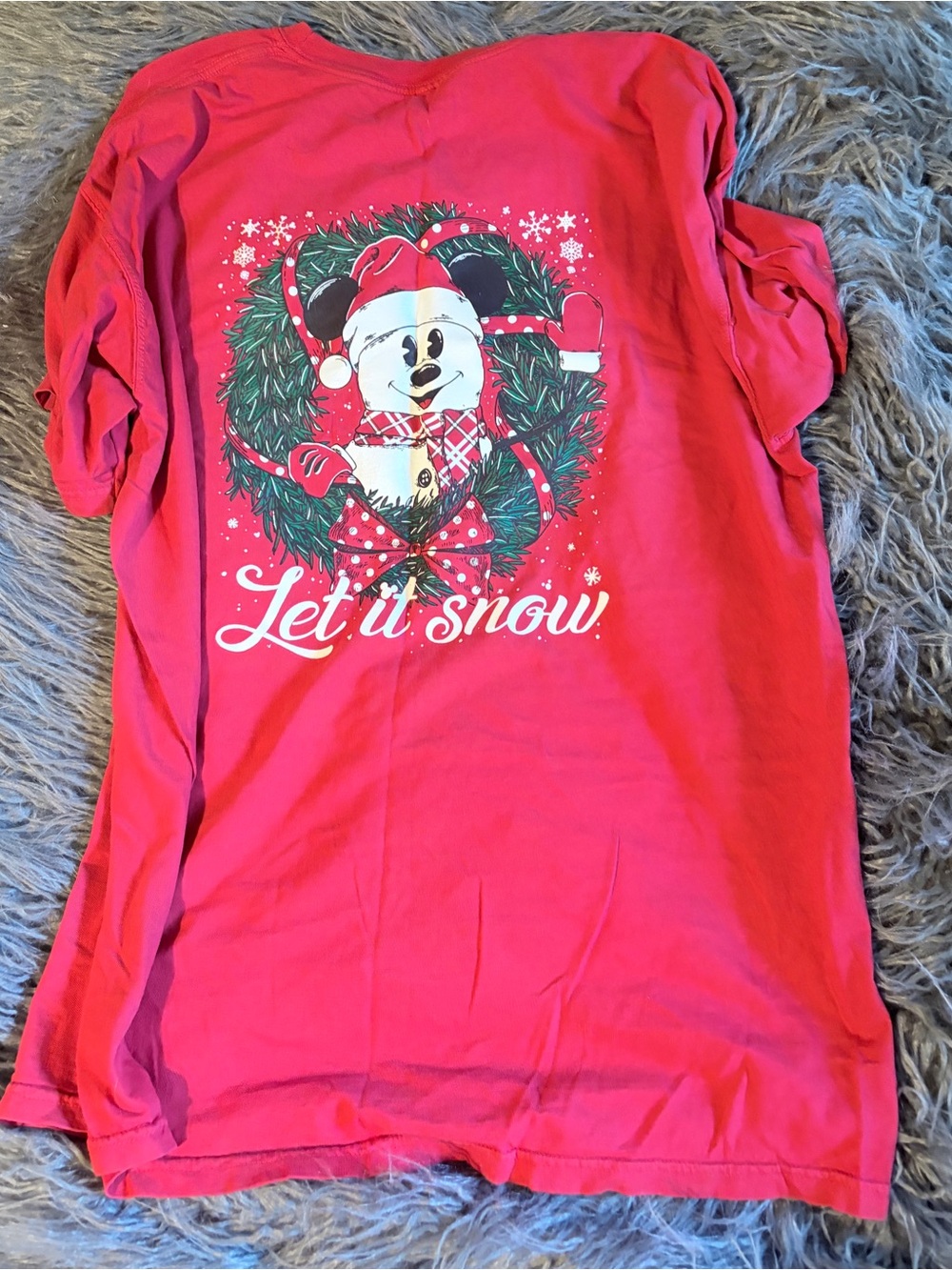 Heigh-Ho Design Co Mickey Snowman Christmas Tee Pocket T-Shirt in Bright red